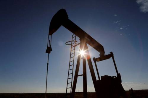 Цена нефти Brent растет более чем на 3%