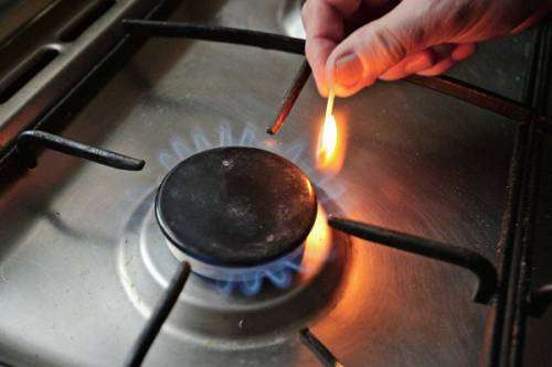 Россиян вновь предупредили о росте цен на газ и электричество