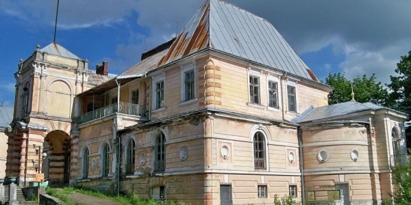 Палац Жевуських-Лянцкоронських (Фото:uk.wikipedia.org)