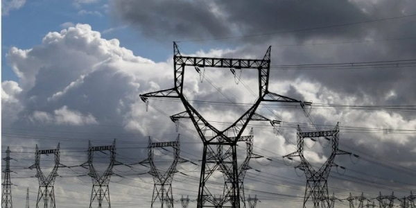 Електроенергія (Фото:Pascal Rossignol / Reuters)