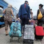 Декому з українців у Польщі доведеться повернути виплати