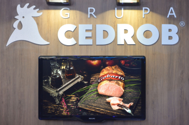 Cedrob – найбільший виробник курятини у Польщі. /Getty Images