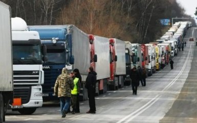 Польські фермери планують поновити блокування ще одного пункту пропуску на кордоні — ДПСУ