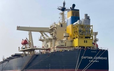 Корабель з рекордним вантажем вийшов з порту України зерновим коридором