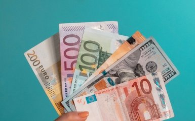 НБУ обіцяє найбільші валютні пом’якшення за останні роки