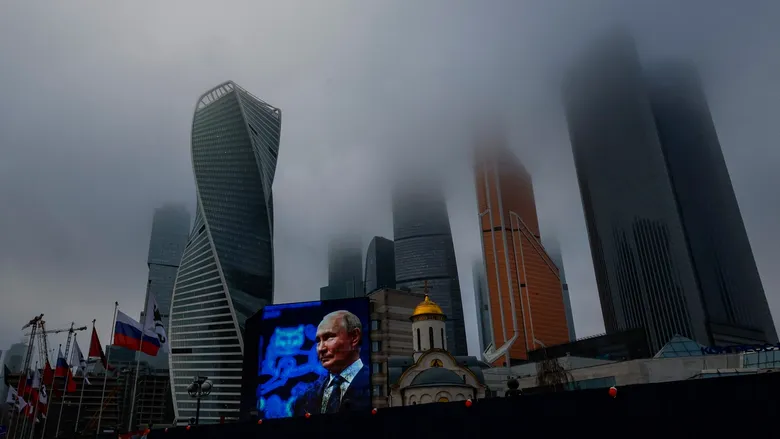 FT знайшла нову ознаку проблем в економіці Росії: зростання зарплат&hellip;