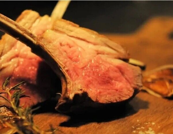 Японські ресторани масово переходять на екзотичний вид м’яса