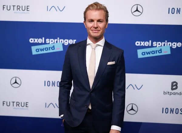 Колишній чемпіон Формули-1 залучив $100 млн для інвестицій&hellip;