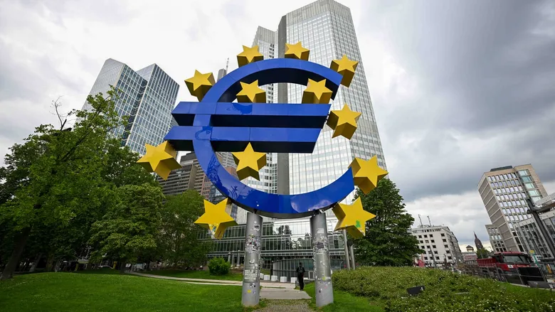 Рада Євросоюзу підтримала запуск цифрового євро з гарантією "права на готівку" Рада Євросоюзу підтримала запуск цифрового євро з гарантією "права на готівку"