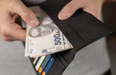 Держслужба 2025: як скоротилась чисельність та яка середня зарплата