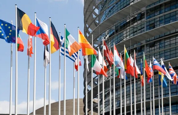 Європарламент погодив надання Україні 90 млрд євро фінансової&hellip;