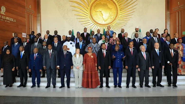 Китай оголосив про скасування імпортних мит для всіх країн Африки, крім однієї Китай оголосив про скасування імпортних мит для всіх країн Африки, крім однієї