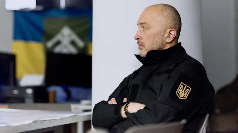 “Занадто емоційна реакція на триколор”. Пишний відзвітував у Раді щодо скандалу з monobank