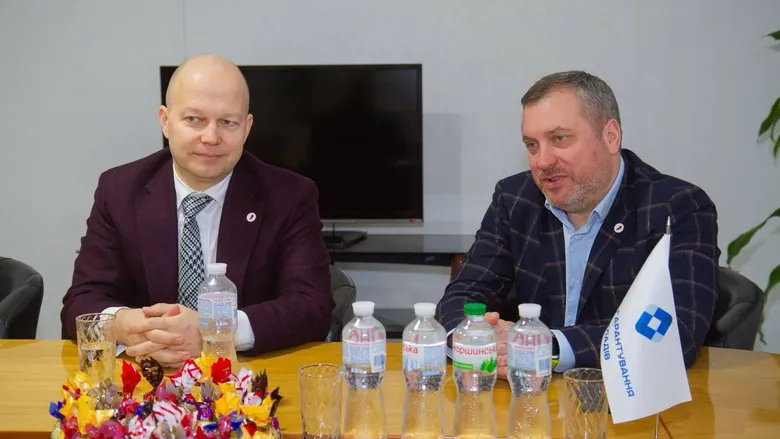 Новий банк, створений на базі збанкрутілого RwS, офіційно вийшов на ринок