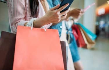 Витрати українців зростають другий рік поспіль: економить лише 13%…