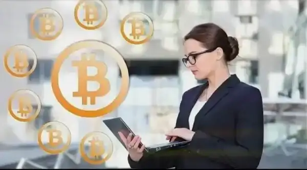 Названо частку жінок серед криптоінвесторів у Росії