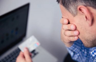 НБУ оштрафував дві колекторські компанії на 50 тис. грн за тиск на&hellip;