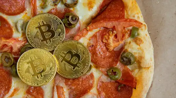 День самого дорогого в мире фастфуда: странные способы отметить Bitcoin Pizza Day