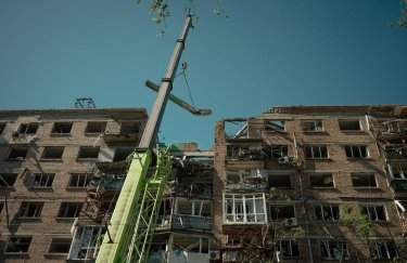 пошкоджений будинок після обстрілу РФ