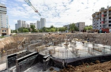 котлован, нерухомість, будівництво