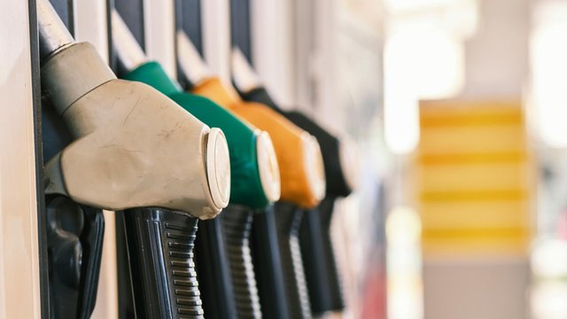 Дизель зріс у ціні ще на 1-2,4 грн/л, експерти припускають досягнення відмітки в 100 грн/л – моніторинг