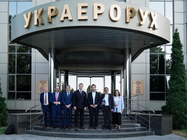 Україна та Іспанія домовилися про модернізацію аеронавігаційної системи — Мінфін