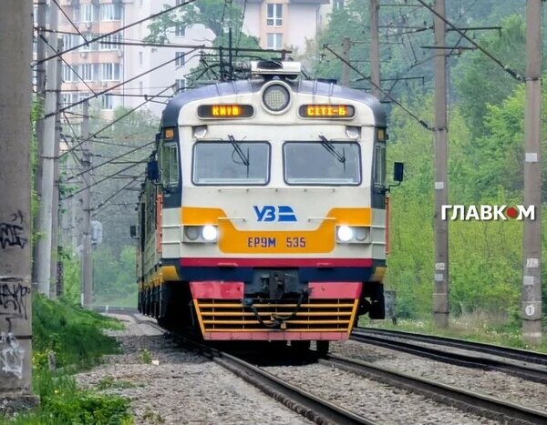 Хто насправді платить за дешеві електрички в Україні: дослідження