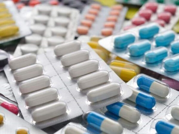 Українцям розширили доступ до ліків: у програму додали 260 нових препаратів — Мінфін