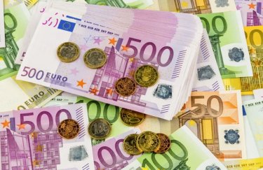 Україна отримала 3,47 млрд євро від ЄС / Depositphotos евро