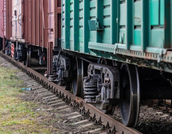 Аграрні асоціації закликали уряд зупинити підвищення тарифів «Укрзалізниці»…
