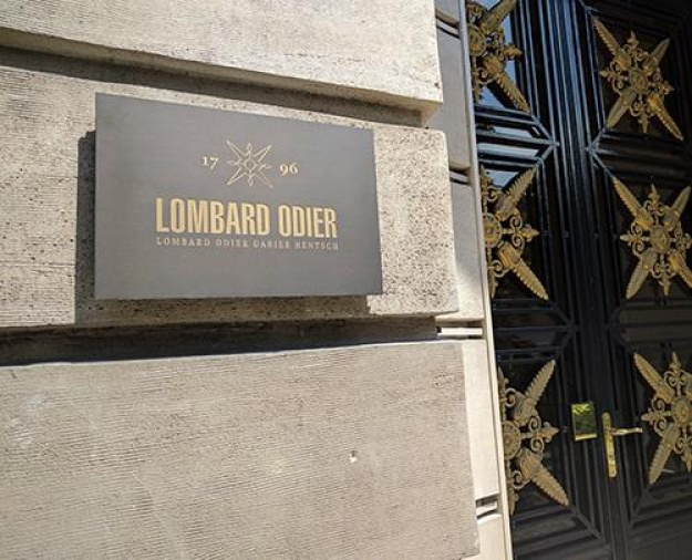 Суд у Женеві визнав приватний банк Lombard Odier винним у тому, що він не вжив усіх необхідних організаційних заходів для запобігання відмиванню коштів, і призначив банку штраф у розмірі 3 млн швейцарських франків (близько 3,68 млн доларів США).