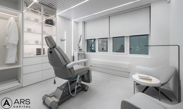 ARS Capital бізнесмена Максима Кріппи придбав 100% Age Management System