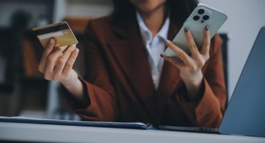 Скільки Україна щороку платить за те, що досі не в SEPA