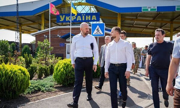 Молдова готує пропозиції щодо передачі Україні 20 локомотивів – Калашник