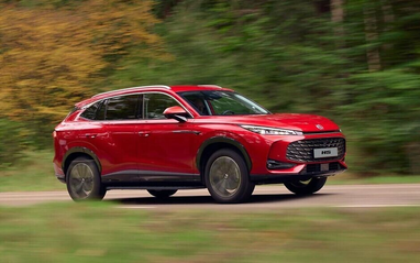 ТОП-10 нових кросоверів із автоматом до $25 000