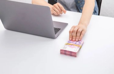 Скільки податків декларують найбагатші українці