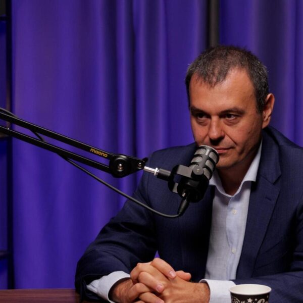 Гетманцев назвав програму допомоги на придбання пального абсурдною, а «Нацкешбек» — неефективною — Мінфін
