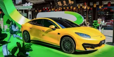 Готується до виходу новий потужний електромобіль BYD (фото)