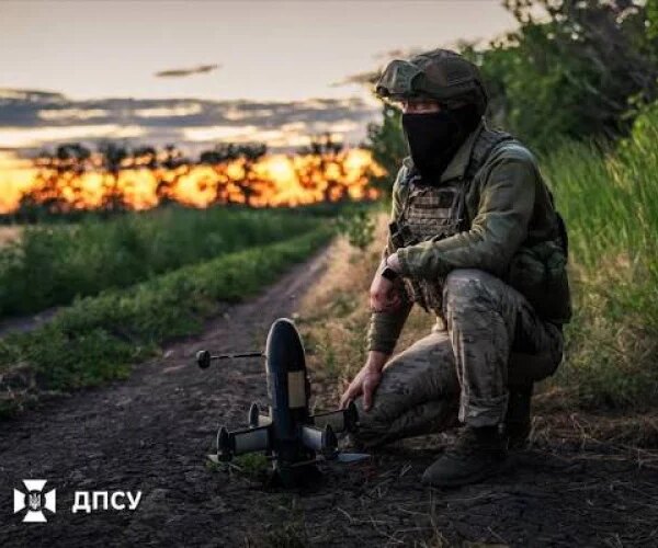Поліцейські, нацгвардійці та прикордонники на фронті отримуватимуть до 460 тис. грн на місяць — Мінфін