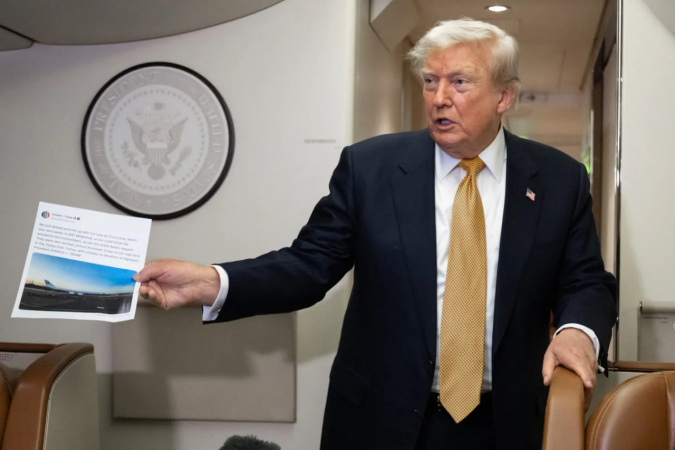 Як повідомляє The Guardian, Дональд Трамп запустив платну підписку на свої дописи в Truth Social вартістю до 100 000 доларів на місяць.
