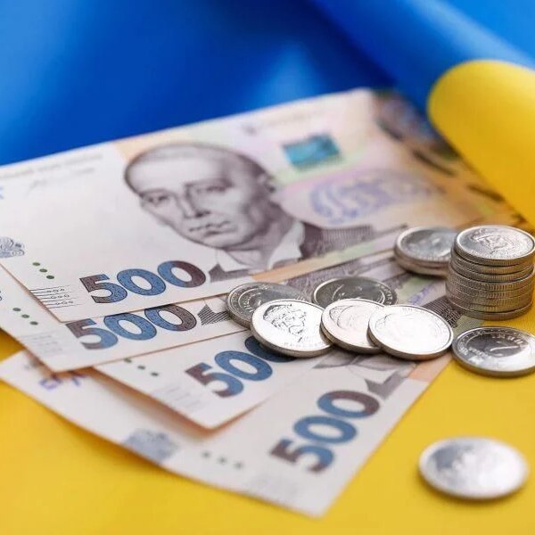 Хто наповнює бюджет України: ДПС назвала головних платників податків — Мінфін