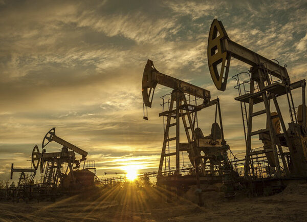 Brent дешевшає на тлі переговорів щодо Ормузу