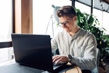 Зарплати IT-менеджерів у 2026 році: де платять найбільше