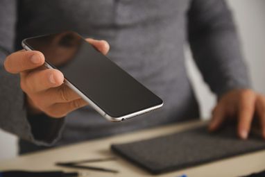 В Україні запроваджується обов’язкове декларування IMEI мобільних телефонів під час імпорту