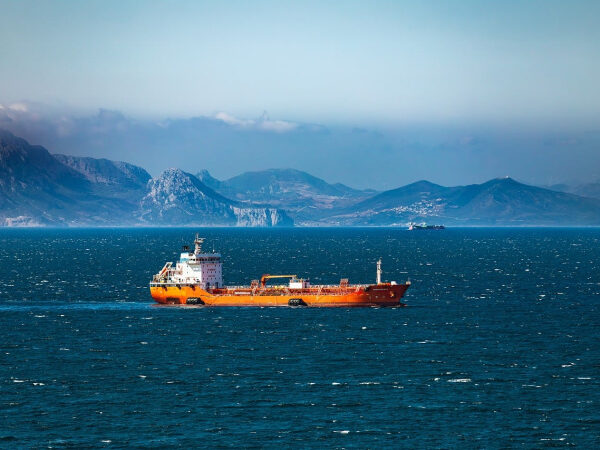 Нафта подешевшала на тлі зростання поставок попри війну між США та Іраном — Мінфін