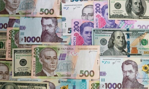 Українці в деклараціях за 7 міс.-2026 зазначили 323,9 млрд грн доходів за 2025р, найбільша сума – у жителя Києва