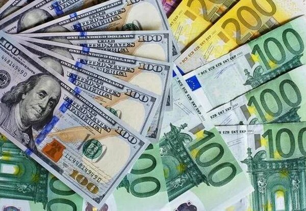 Курс валют на 10 серпня: скільки коштують долар та євро — Мінфін
