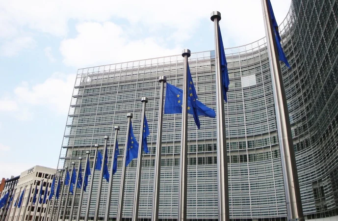 Україна просить ЄС виділити 220 млн євро для підтримки аграріїв через блокаду портів