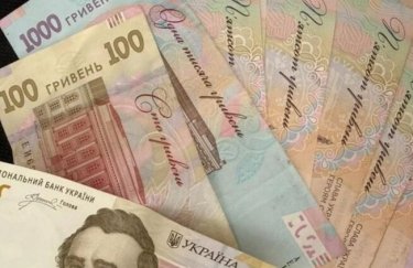 У бюджеті України не вистачає грошей / Depositphotos гривня