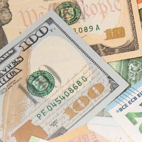 НБУ розширив можливості небанківських платіжних сервісів